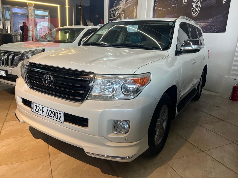 تويوتا لاندكروزر